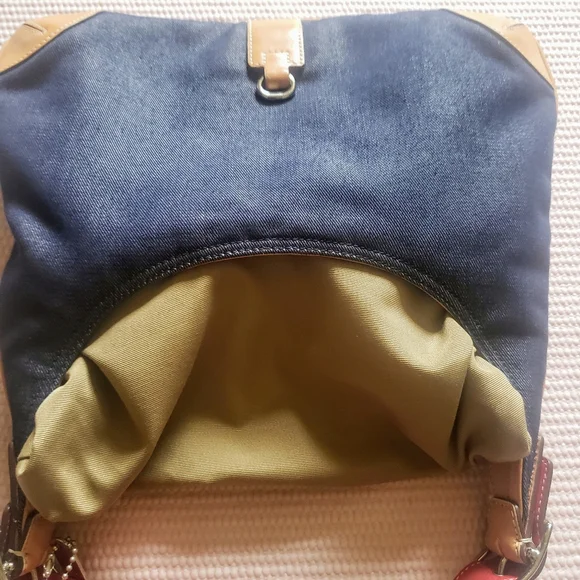 SOLD - COACH Vintage  Y2K  Hampton Hobo Purse - Denim - Picture 11 of 13